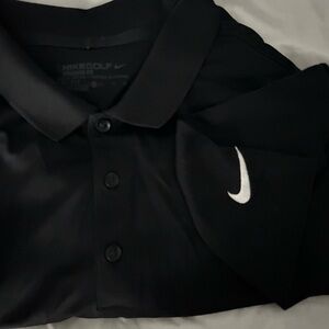 Men’s Nike Polo Shirt. Very good condition 
Worn once